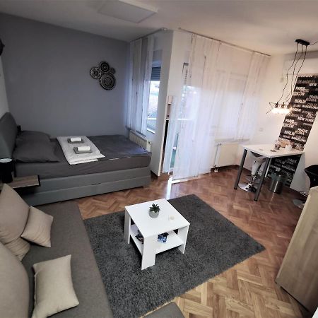 Time Keeper - Self Check In Apartment Osijek Ngoại thất bức ảnh